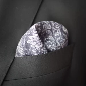pocket-square-linen-hampton-in-breast-jacket