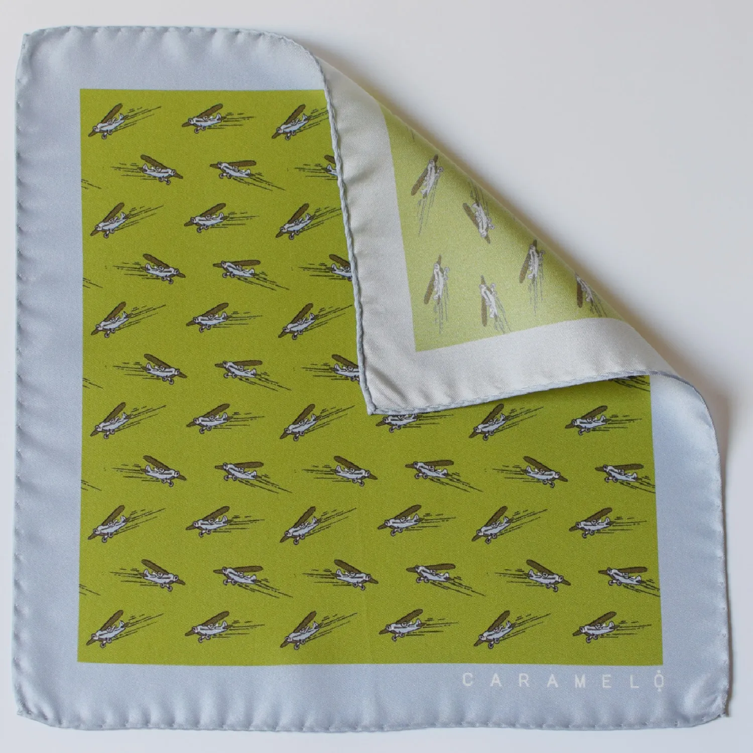 Caramelo pocket square-flat corner