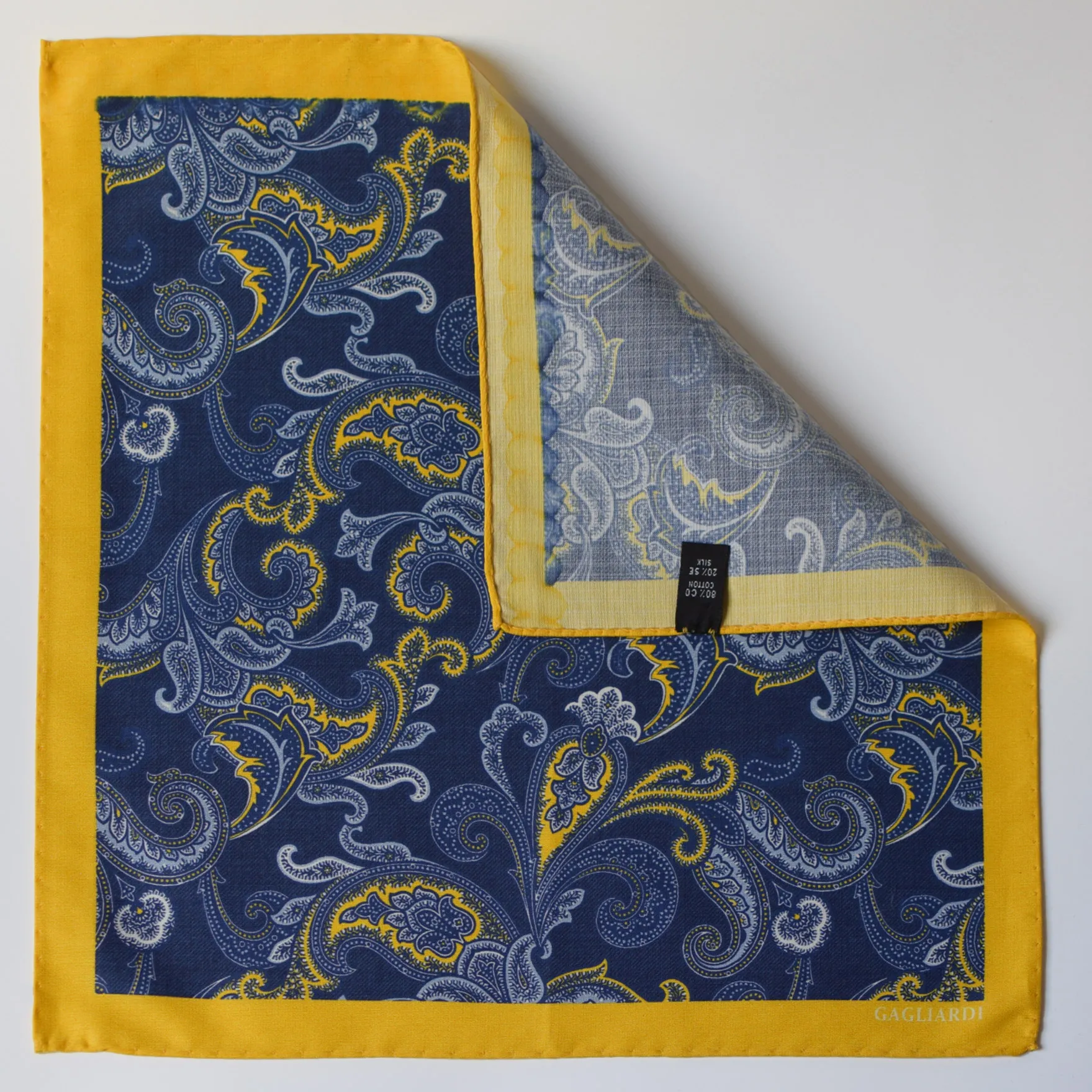 Gagliardi pocket square - corner