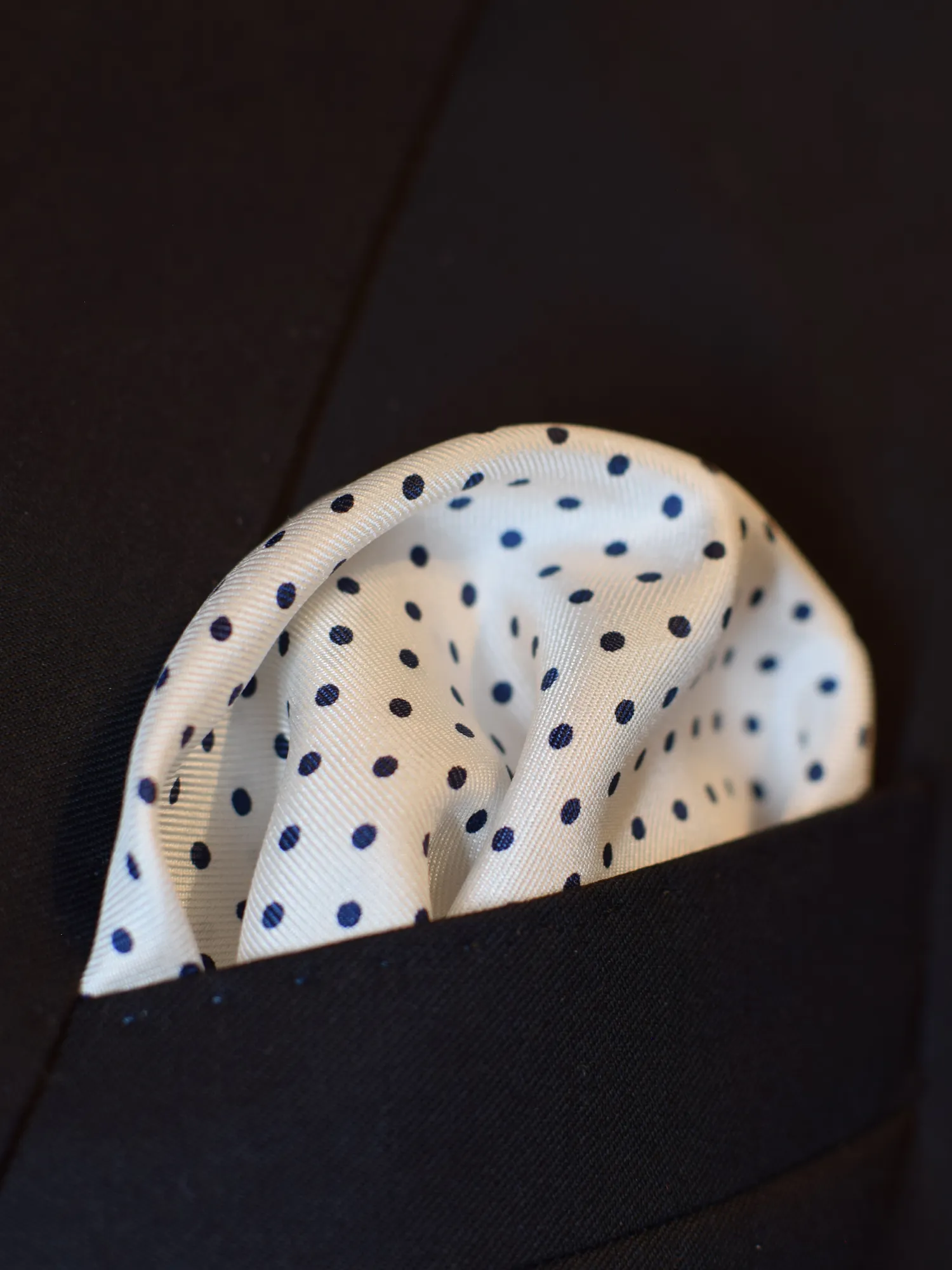Polka dots Hugo Boss portée