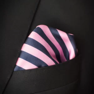 sieger-striped-pocket-square-in-breats-pocket