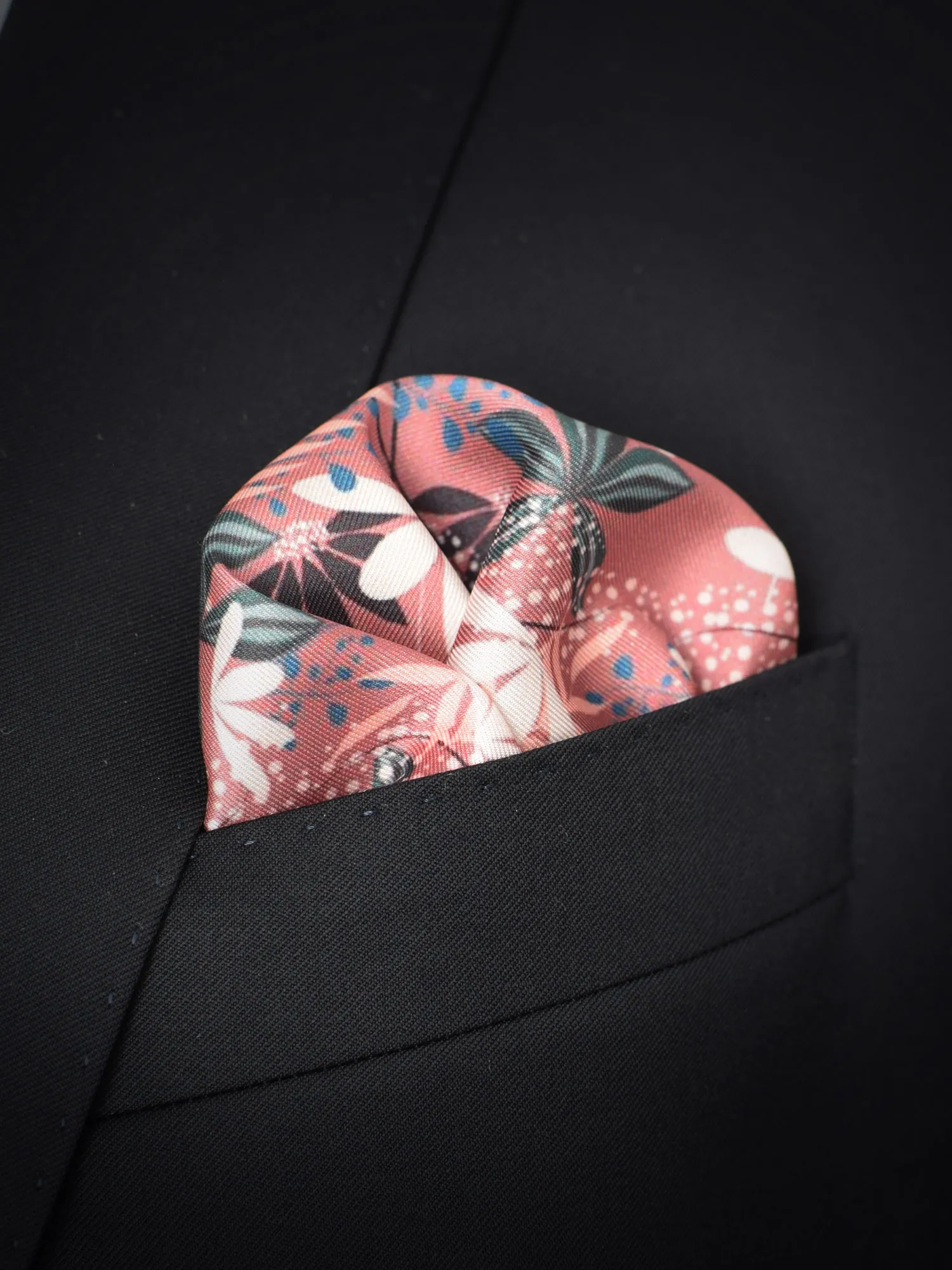 Pochette à motifs végétaux abstraits Maison Brumaire – Image 3