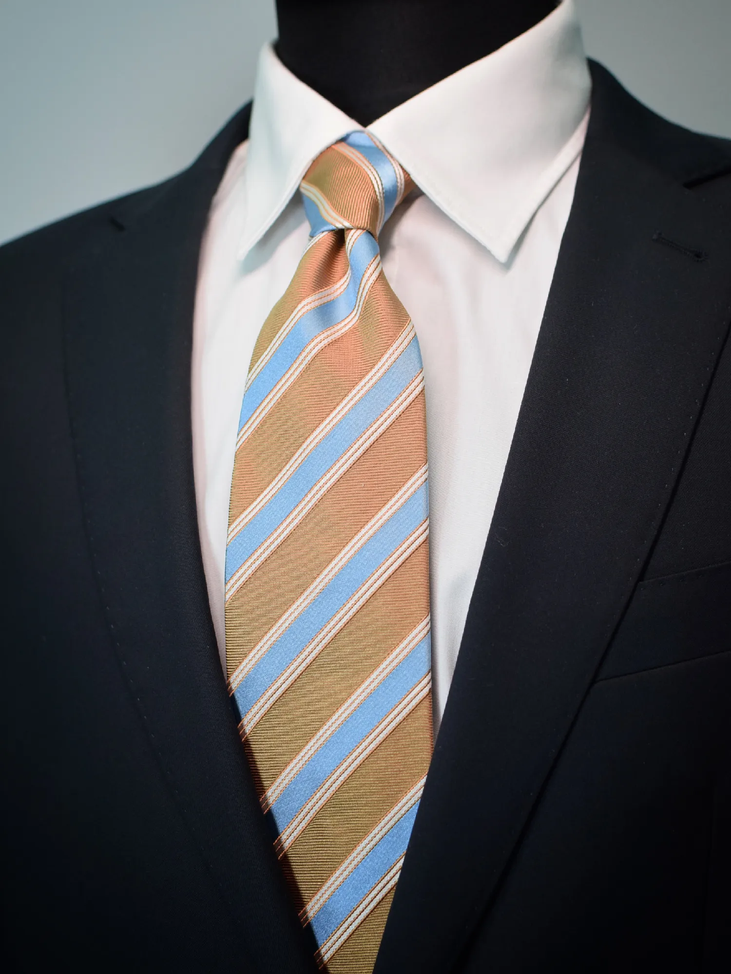 Cravate Club Guy Laroche caramel et bleu ciel – Image 2