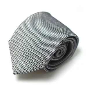 cravate tissee guy laroche roulee