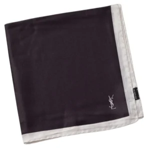 pochette noire lisere blanc ysl pliee