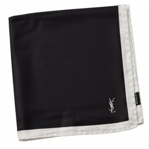 pochette-noire-lisere-blanc-ysl-pliee.webp