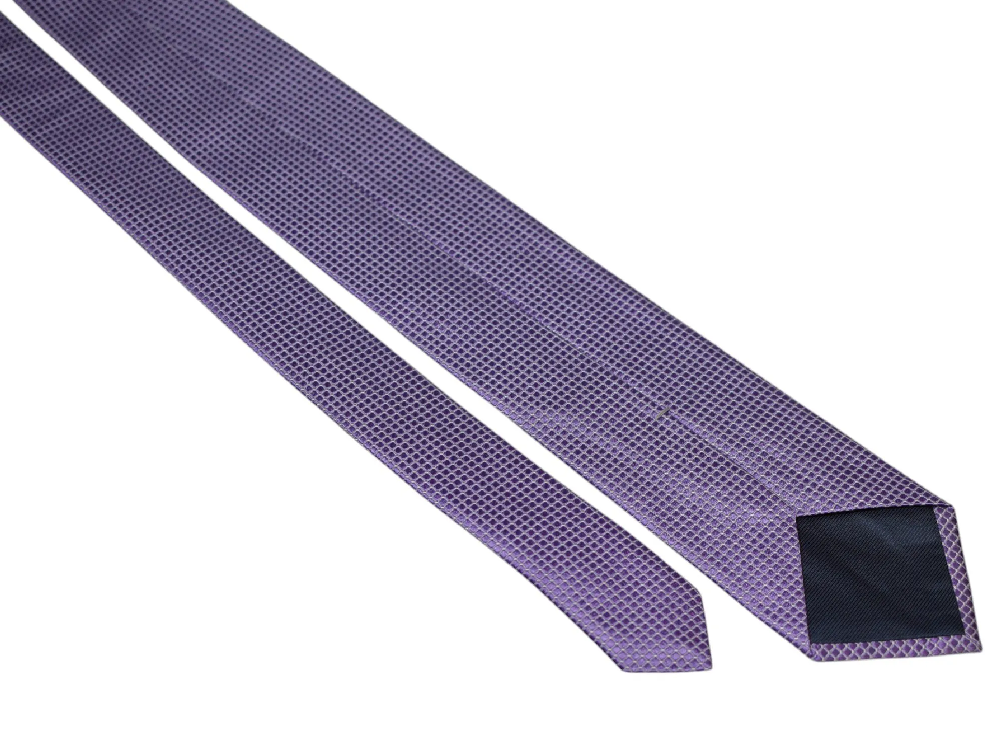 Cravate en soie a tissage de micro-carrés mauves-a-plat