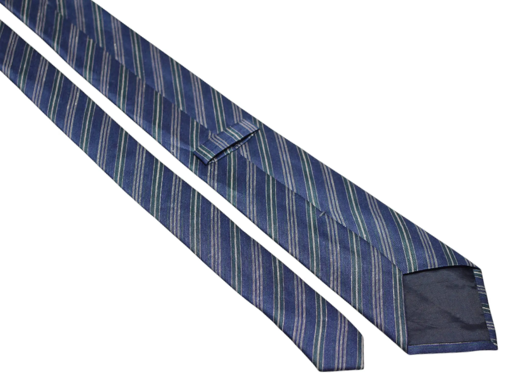 cravate club verte et bleue a-plat