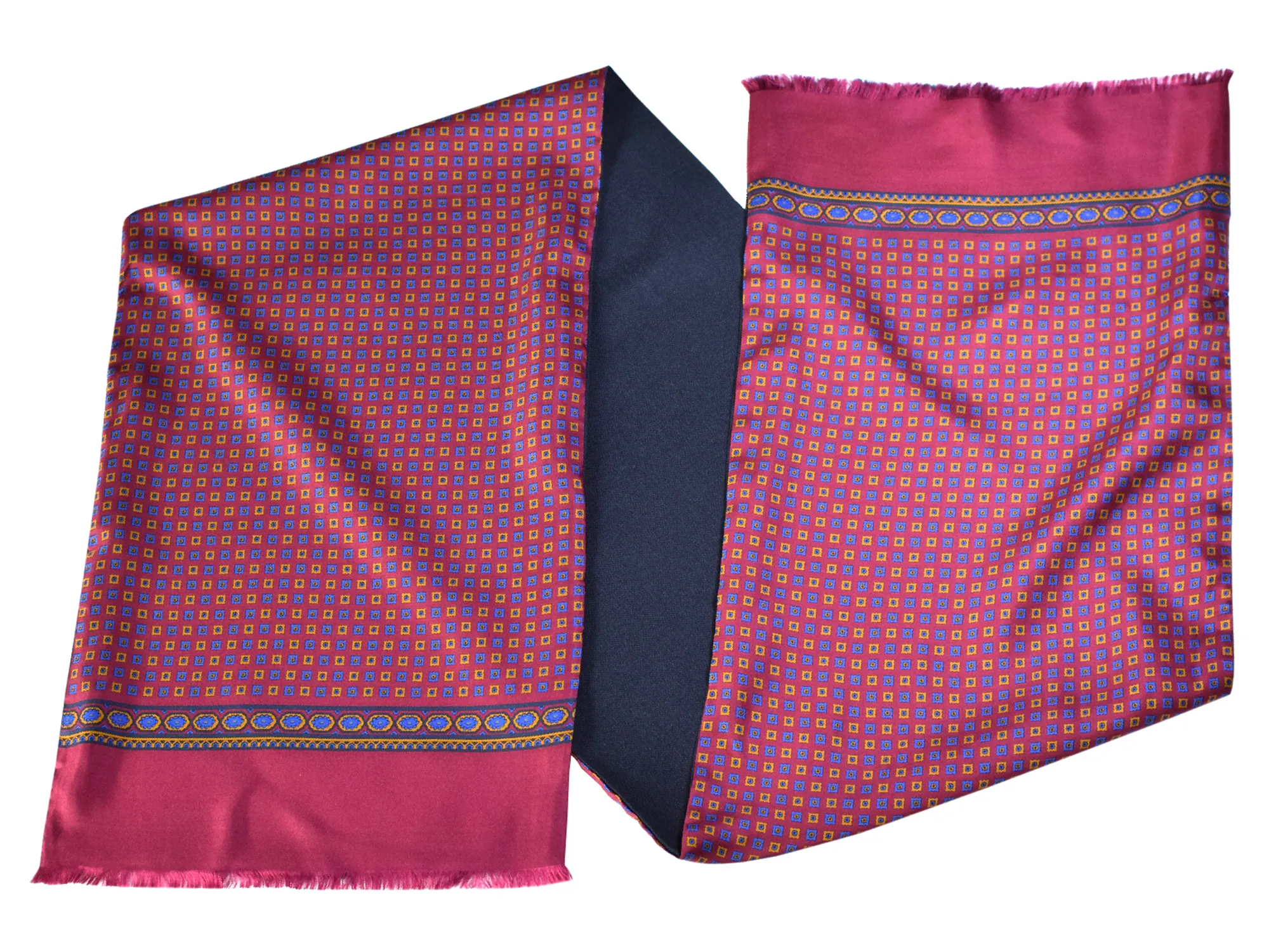 Foulard en laine et soie à motifs médaillons Ascot