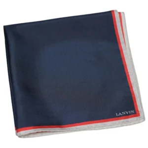 Pochette Lanvin bleu marine à liseré rouge et gris, pliée pour présentation