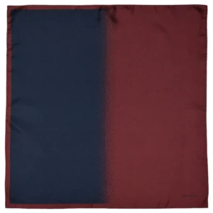 Pochette Lanvin en soie vue à plat, présentant deux larges panneaux dégradés : bordeaux profond et noir, séparés par un motif de micro-pois.