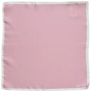 Pochette REISS en soie rose vue à plat avec bordure blanche.