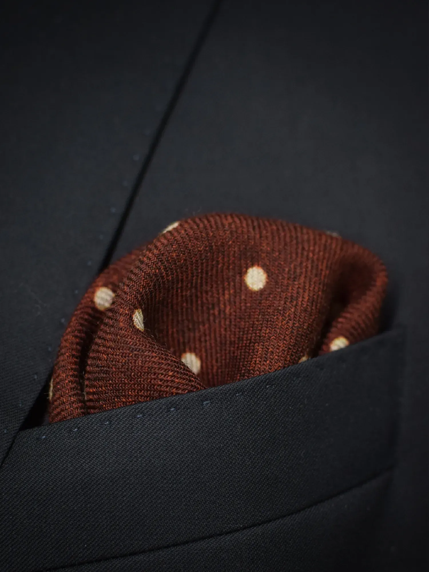 Pochette Reiss a pois en laine-1