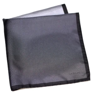 lanvin pochette 4 panneaux grise large bordure noire a plat-pliee