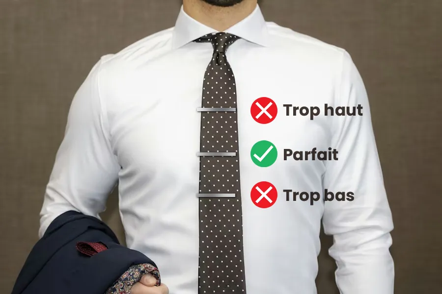 a quelle hauteur porter la pince à cravate