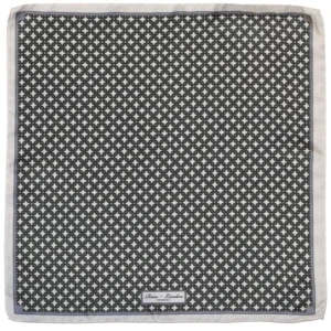 pochette reiss gris perle a medaillons a plat